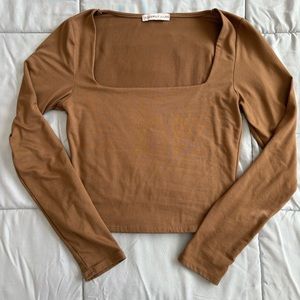 Sincerely Jules brown top